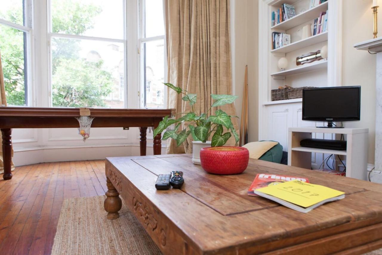 Amazing 4 Bedroom Apartment Just Off The Meadows Edimburgo Exterior foto