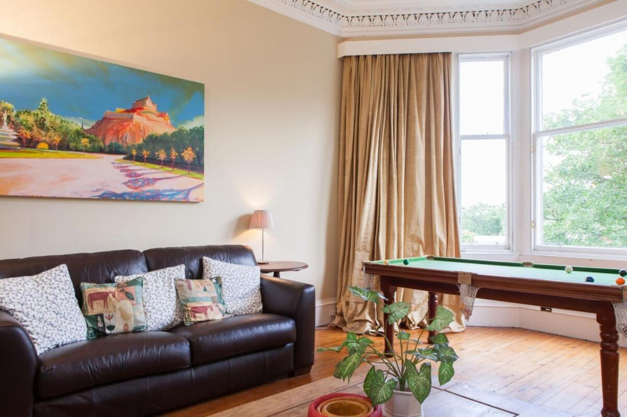 Amazing 4 Bedroom Apartment Just Off The Meadows Edimburgo Exterior foto