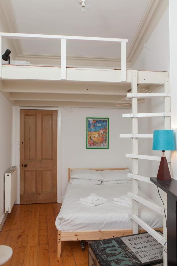 Amazing 4 Bedroom Apartment Just Off The Meadows Edimburgo Exterior foto